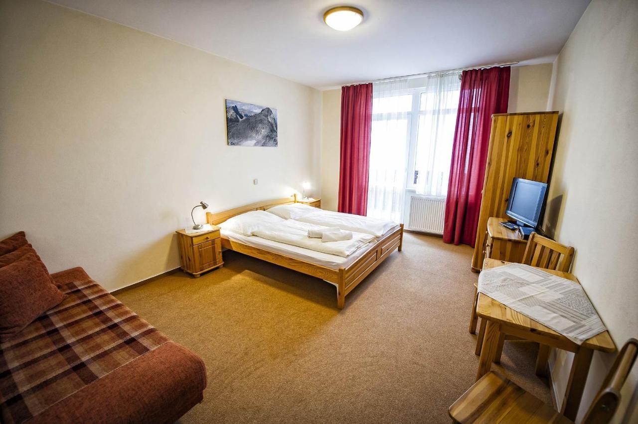 Privat Galfy Hotel Vysoké Tatry Eksteriør billede